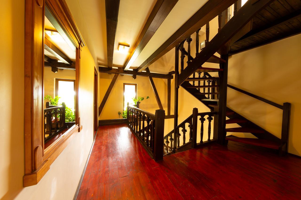 Casa Danielescu Hotel Targu Jiu Bagian luar foto