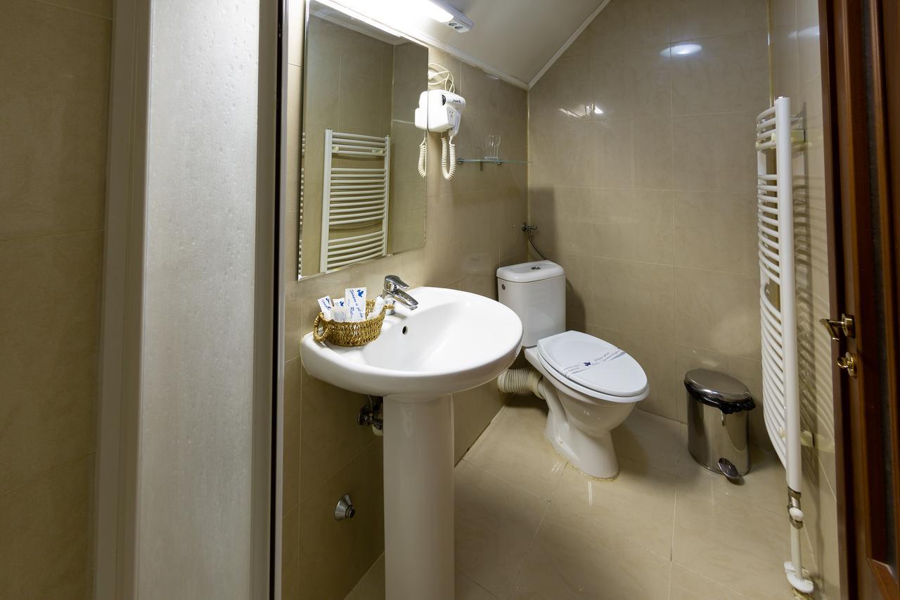 Casa Danielescu Hotel Targu Jiu Bagian luar foto